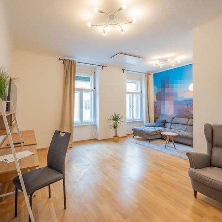 M&O Apartment, Zentral In Innenstadt-& Bahnhofsnaehe - Parkgarage Graz Exterior foto